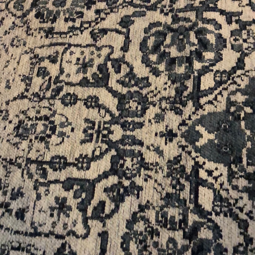 Meet your Posher, Monica